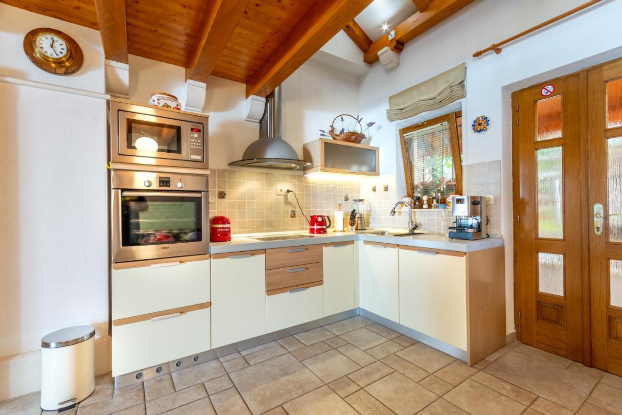 סופטאר Apartments Villa Camellia - Adults Only מראה חיצוני תמונה