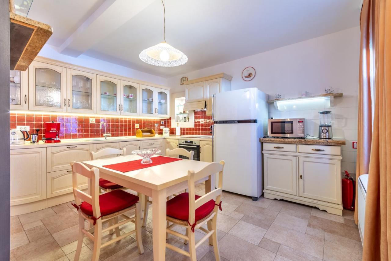 סופטאר Apartments Villa Camellia - Adults Only מראה חיצוני תמונה
